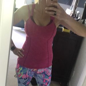 Lululemon top